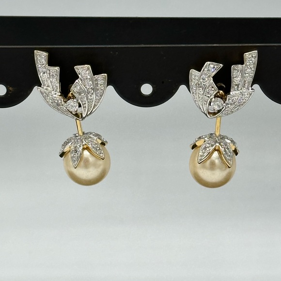 Camrose and Kross Jewelry Camrose And Kross Interchangeable Convertible Faux Pearl Earring